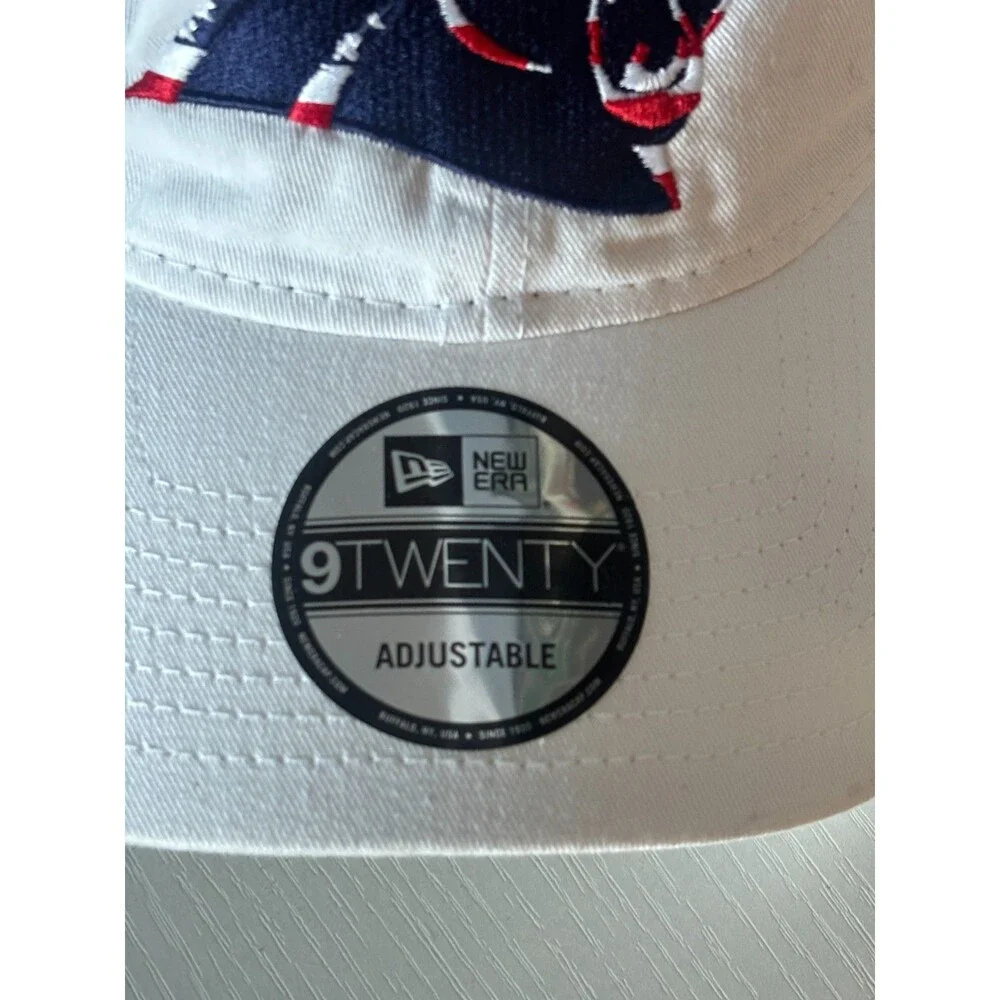 New Era 9TWENTY Carolina Panthers USA Patriotic Flag White Adjustable Hat-NWT